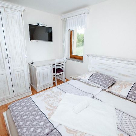 Zelena Oaza - B&B Miklavz pri Ormozu Buitenkant foto