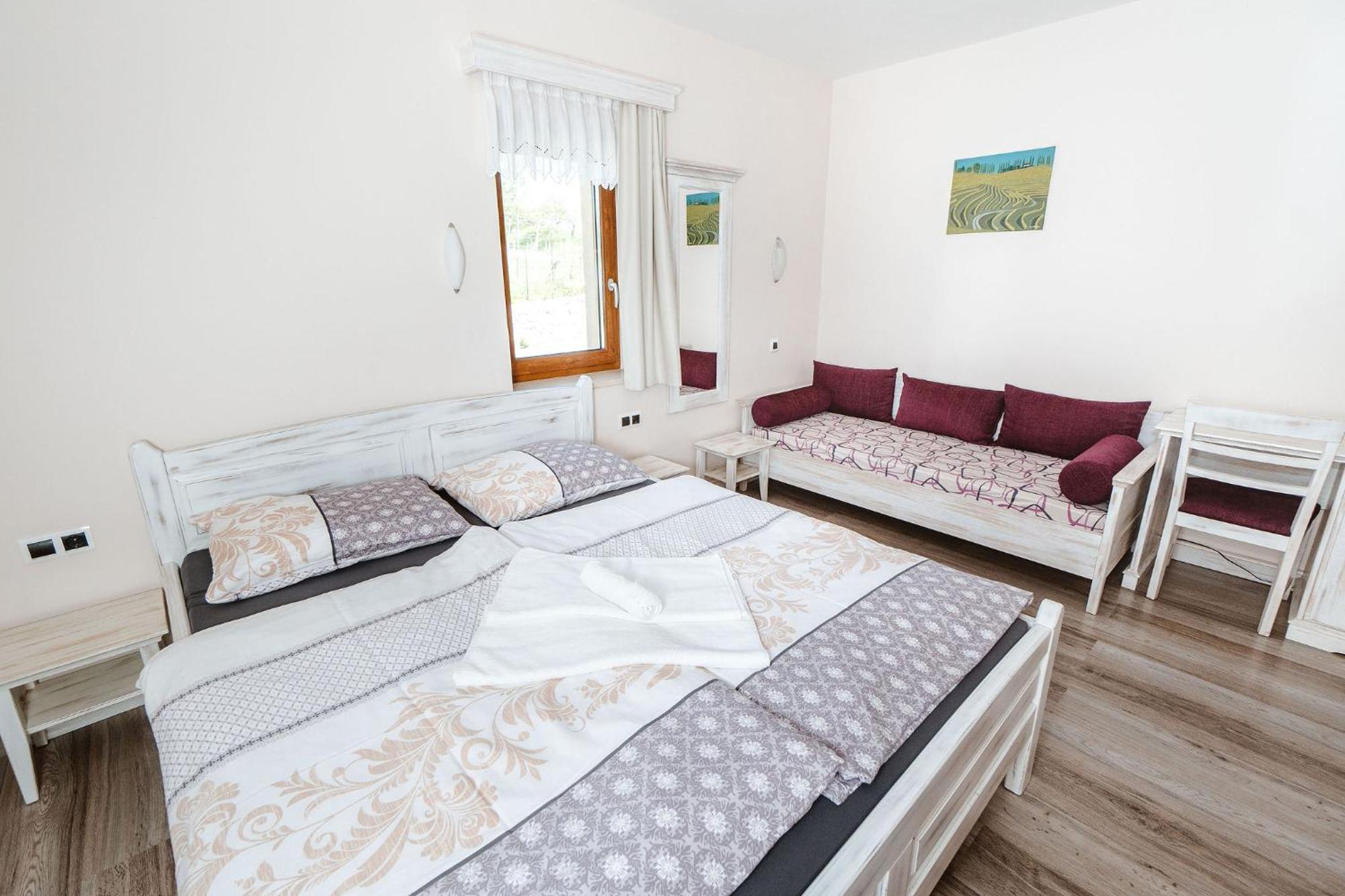 Zelena Oaza - B&B Miklavz pri Ormozu Buitenkant foto