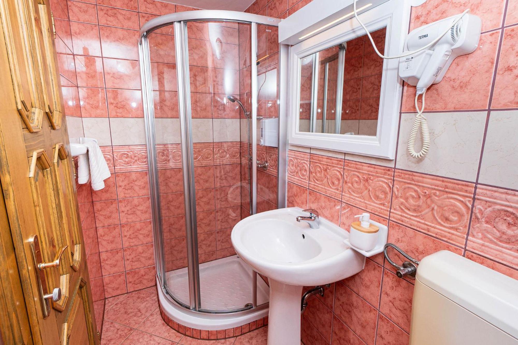 Zelena Oaza - B&B Miklavz pri Ormozu Buitenkant foto